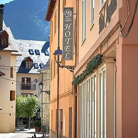 Anglada Hotel Viella